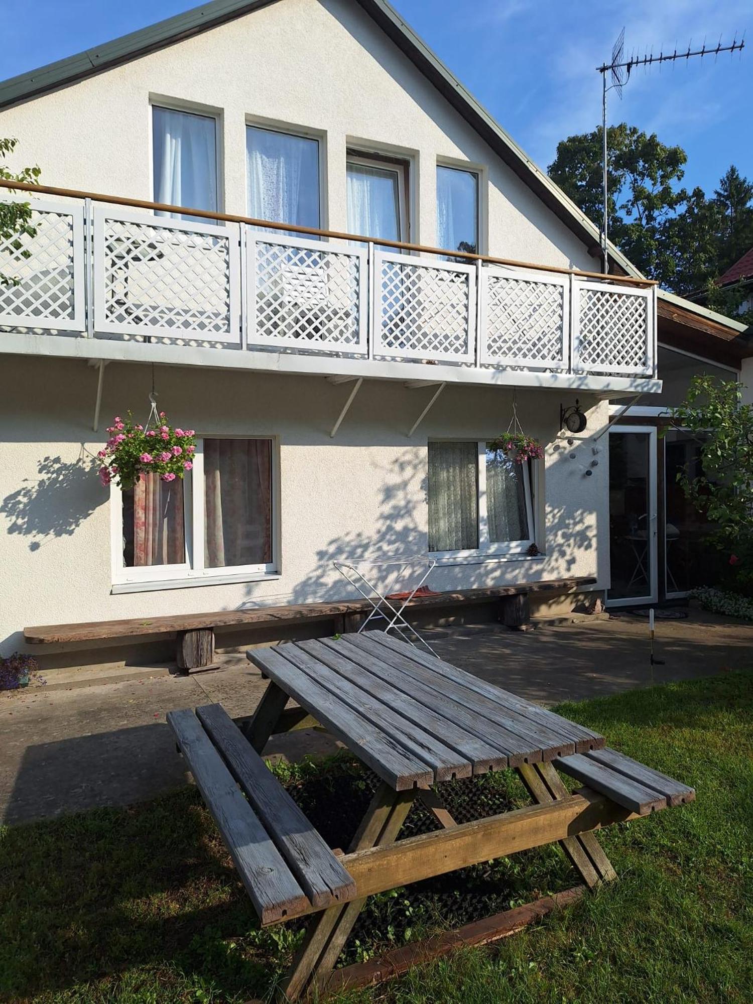 Apartments Near The Concert Hall Dzintari Jurmala Exterior photo